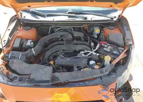 2019 Subaru Crosstrek 2.0I Premium из США, поврежденный, VIN JF2GTACC2KH251545